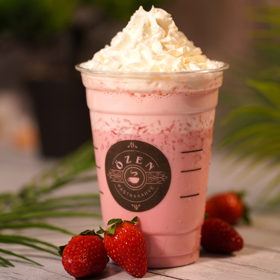 Çilekli Milkshake