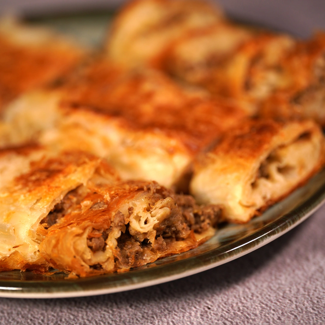 Kıymalı Börek